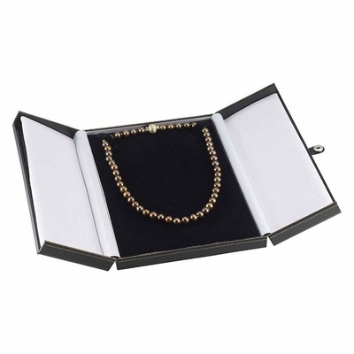 Broche negra Tab Necklace Gift Box del joyero de la imitación de cuero