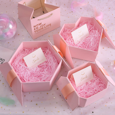 Buen precio Caja de regalo cosmética de lujo que empaqueta para los productos de maquillaje en línea