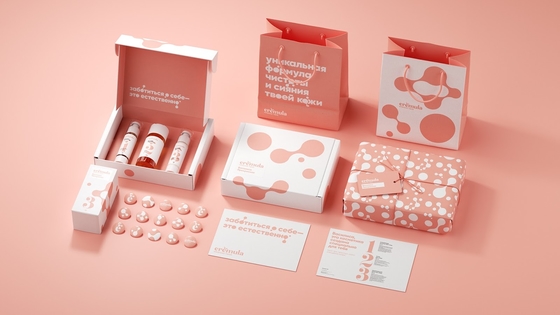Buen precio Caja de regalo magnética de empaquetado de lujo de la cartulina de la impresión en offset del cierre de la tapa de la caja del maquillaje en línea